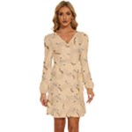 Lines Dots Pattern Abstract Art Long Sleeve Waist Tie Ruffle Velvet Dress