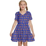 Cute sketchy monsters motif pattern Kids  Short Sleeve Tiered Mini Dress