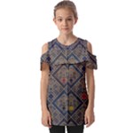 Pattern Seamless Antique Luxury Fold Over Open Sleeve Top