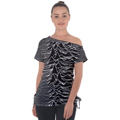 Off Shoulder Tie-Up T-Shirt 