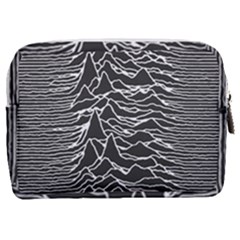 Make Up Pouch (Medium) 