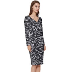 Long Sleeve V-Neck Bodycon Dress  