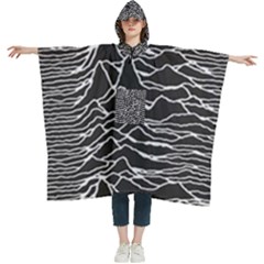 Women s Hooded Rain Ponchos 