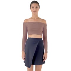 Long Sleeve Off Shoulder Crop Top 