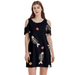 Women s Cold Shoulder Round Neck Mini Dress 