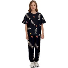Kids  T-Shirt and Pants Sports Set 