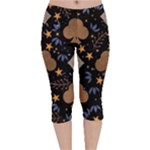 Seamless Pattern Repeat Repetition Velvet Capri Leggings 