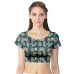 Mid Century Retro Floral 1970s 1960s Pattern 62 Short Sleeve Crop Top