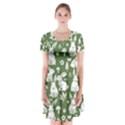 Short Sleeve V-neck Flare Dress 