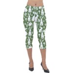 Easter bunny pattern Lightweight Velour Capri Leggings 