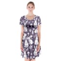 Short Sleeve V-neck Flare Dress 