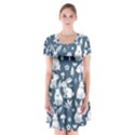 Short Sleeve V-neck Flare Dress 