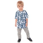 Easter bunny pattern Kids  Raglan T-Shirt