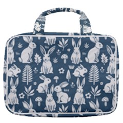Travel Toiletry Bag With Hanging Hook 