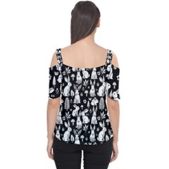 Cutout Shoulder T-Shirt 