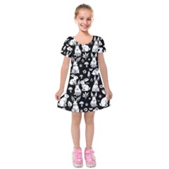 Easter bunny pattern Kids  Short Sleeve Velvet Dress from ArtsNow.com