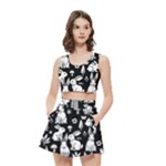 Easter bunny pattern Women s Crop Top Pleated Skater Rave Skirt