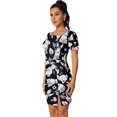 Fitted Knot Split End Bodycon Dress 