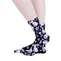 Smooth Crew Length Tube Socks 