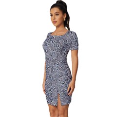 Fitted Knot Split End Bodycon Dress 