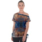 Pour Repeats Off Shoulder Tie-Up T-Shirt