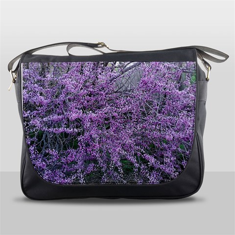 T4 Messenger Bag from ArtsNow.com Front