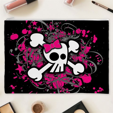 Girly Skull & Crossbones Cosmetic Bag (XXXL) from ArtsNow.com Front