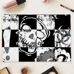 Grunge Skull Cosmetic Bag (XXL) from ArtsNow.com Front