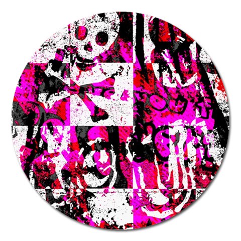 Pink Checker Graffiti Magnet 5  (Round) from ArtsNow.com Front