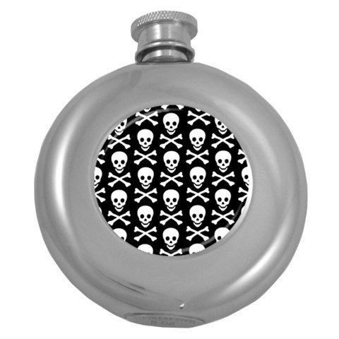 Skull and Crossbones Hip Flask (5 oz) from ArtsNow.com Front