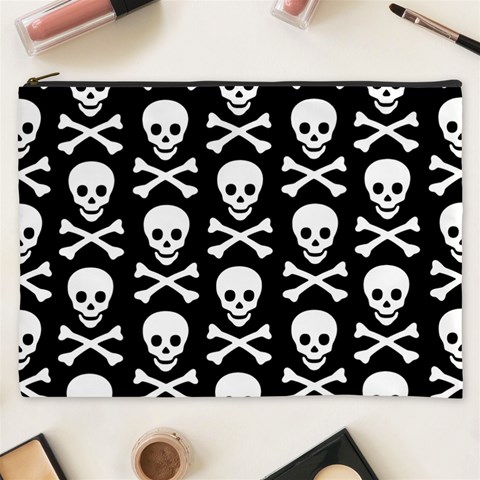 Skull and Crossbones Cosmetic Bag (XXXL) from ArtsNow.com Front