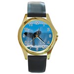 Humpback Whale Round Gold Metal Watch