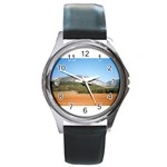 mountainscene1 Round Metal Watch