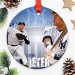 Derek Jeter New York Yankees 16597807 1024 768 Ornament (Round)