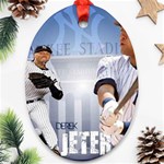 Derek Jeter New York Yankees 16597807 1024 768 Ornament (Oval)