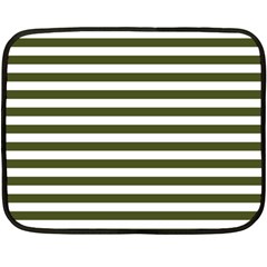 Horizontal Stripes 35 x27  Blanket Back