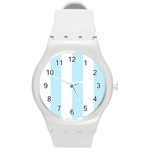 Vertical Stripes - White and Light Blue Round Plastic Sport Watch (M)