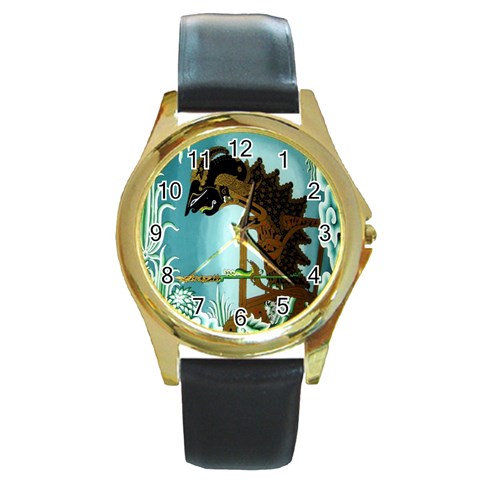 Lukisan Wayang Kulit Round Gold Metal Watch from ArtsNow.com Front