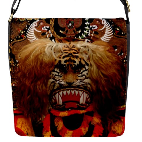 Reok Flap Closure Messenger Bag (S) from ArtsNow.com Front