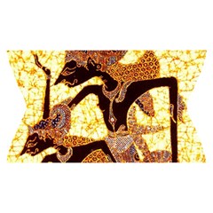 Wayang Yoga Cropped Leggings from ArtsNow.com Waistband Front