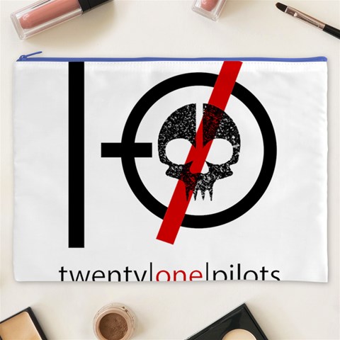 Twenty One Pilots Skull Cosmetic Bag (XXXL) from ArtsNow.com Front
