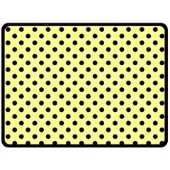 Polka Dots 80 x60  Blanket Front
