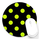 Polka Dots - Fluorescent Yellow on Black Round Mousepad