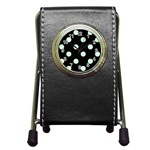 Polka Dots - Pastel Green on Black Pen Holder Desk Clock