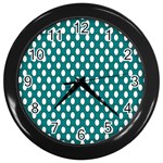 Circular Pattern Blue White Wall Clocks (Black)