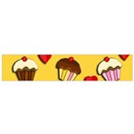 Love cupcakes Flano Scarf (Small)