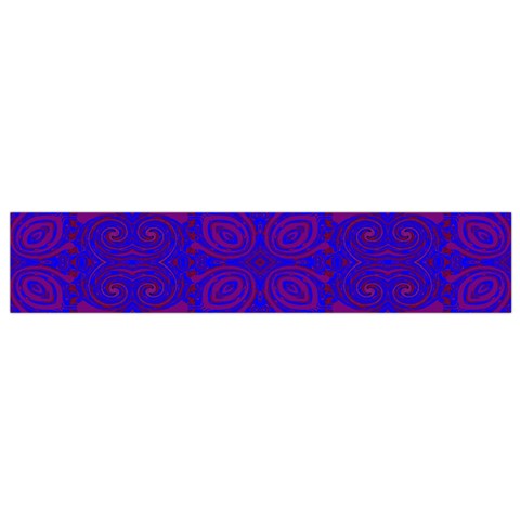 Purple Pilick2 Flano Scarf (Small) from ArtsNow.com Front