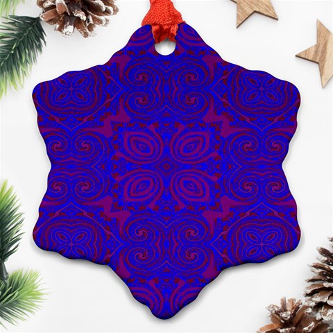 Purple Pilick2 Ornament (Snowflake) from ArtsNow.com Front