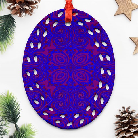 Purple Pilick2 Oval Filigree Ornament (Two Sides) from ArtsNow.com Front
