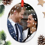 180419153659 Prince Harry Meghan Markle Sunken Garden Ornament (Oval Filigree)
